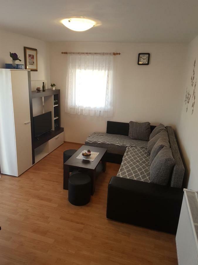 Apartmani Luca Fažana エクステリア 写真