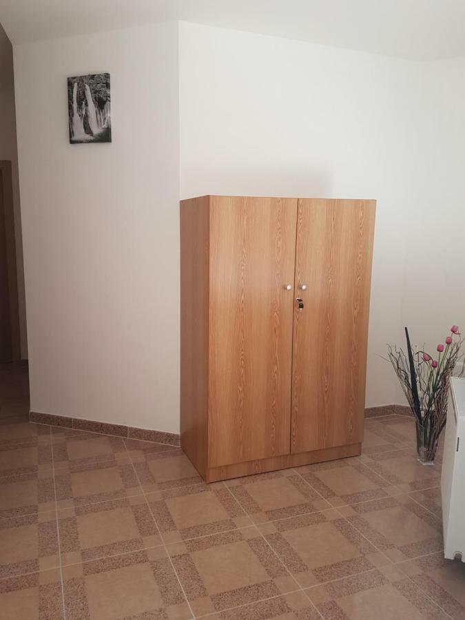 Apartmani Luca Fažana エクステリア 写真